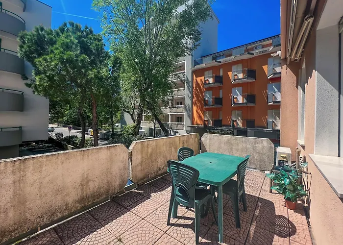 Bussola Бібіоне